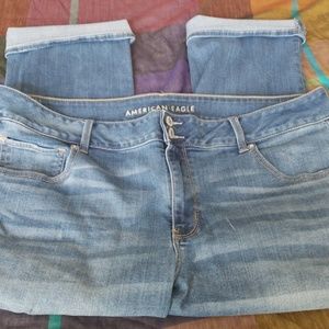 American Eagle Artist Crop jeans